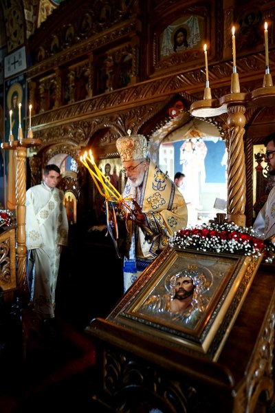 2_400x600.jpg