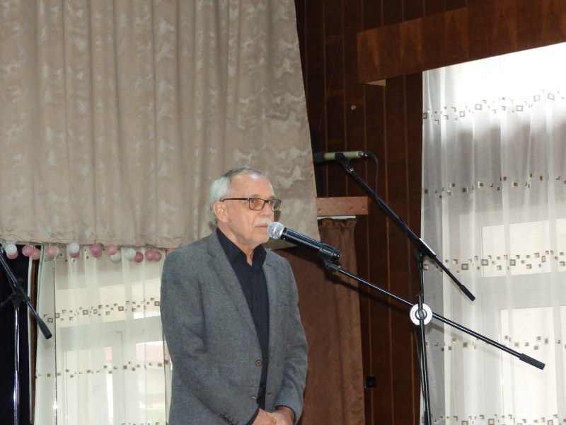10_800x600.jpg
